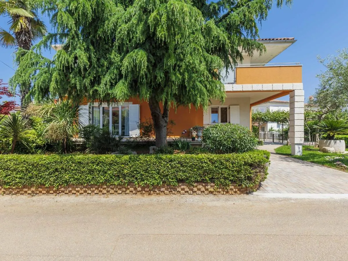 Apartment Villa Alba-2 By Interhome Umag